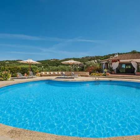Baja Sardinia - Lussuosa Piscina Vista Mare *